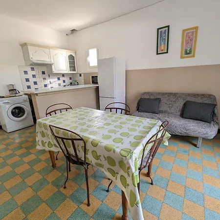 T2, 4 Pers, Plain-pied Ouvert Sur Terrasse, Jardin Clos, Parking Privé, Proche Et Commerces - Fr-1-797-24 Appartamento Port-la-Nouvelle